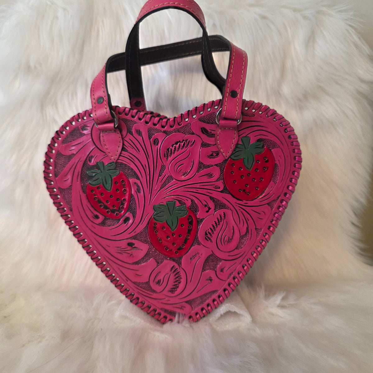 Strawberry Heart Handheld Bag