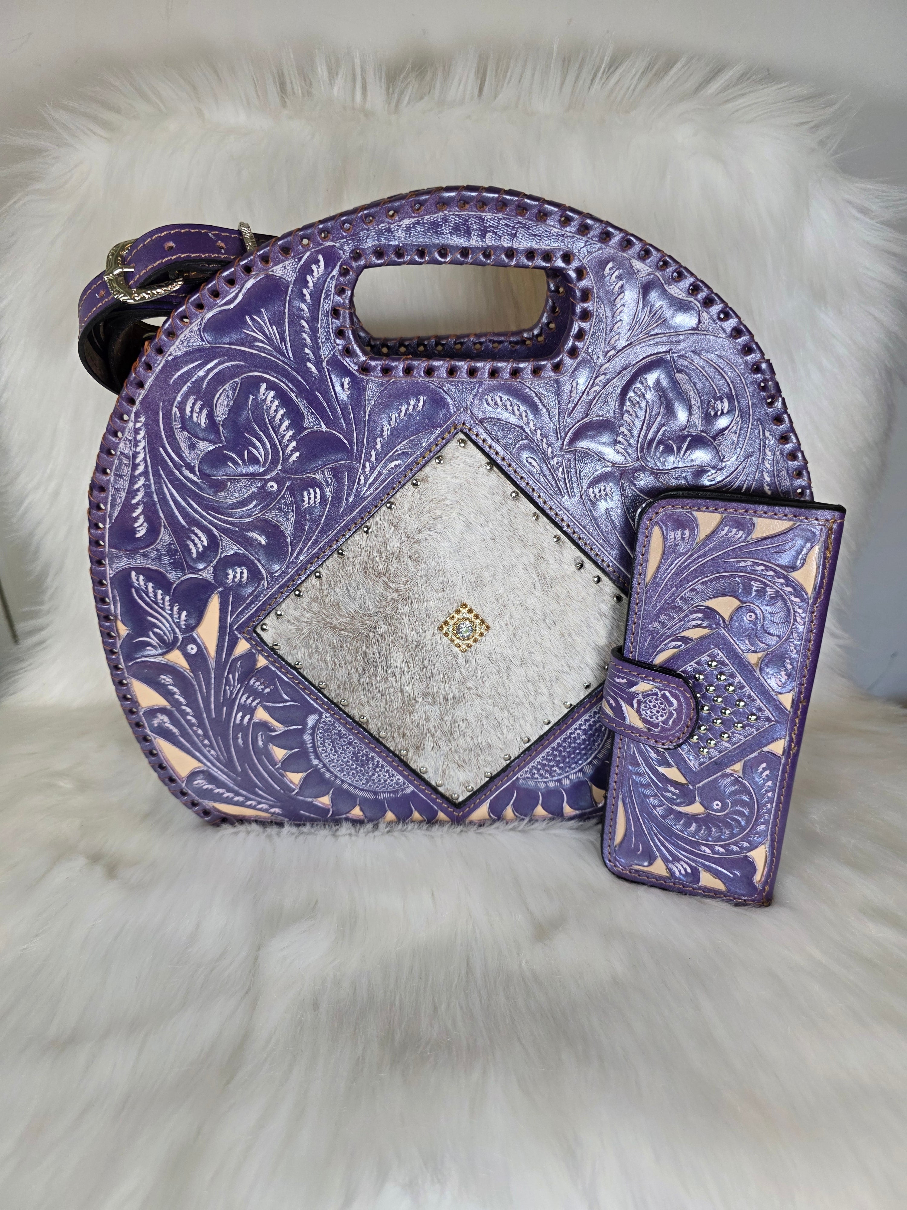 Paris With Cowhide Bag